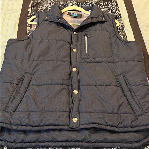 Cody James Other - Cody James Stylish Black Puffer Vest